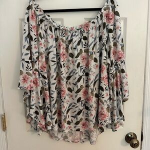 Time and Tru sz.20 floral top